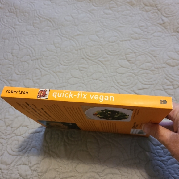 Quick-Fix Vegan: Healthy, Homestyle Meals in 30 Minutes or Less - Picture 4 of 11